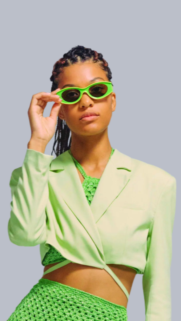 <h3>WOMEN FASHION</h3><h4>50% OFF</h4>